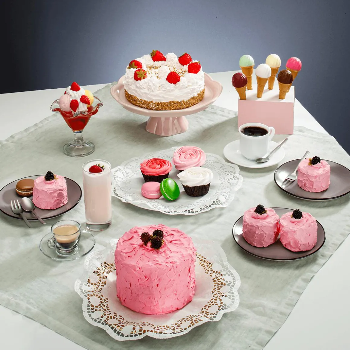 Copa De Helado De Fresa Alimento De Imitación 21 Cm