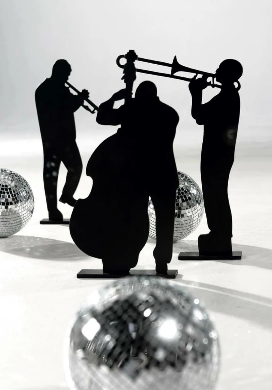 Expositor De Madera "Músico Cubano" 50 Cm