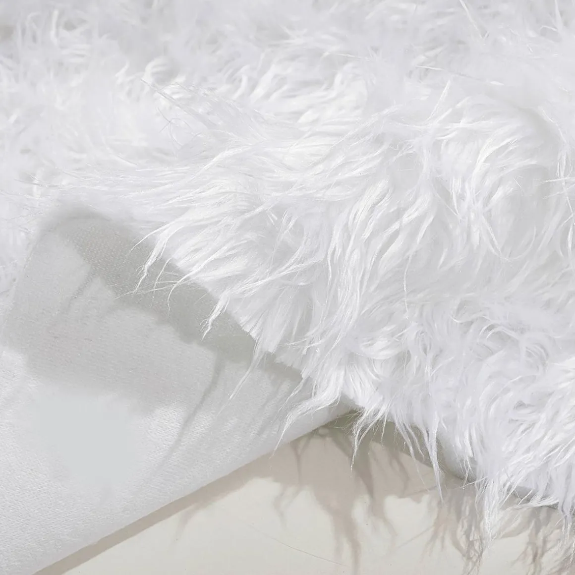 Tela De Pelillo Suave Pelo Largo, Color Blanco, 145 Cm
